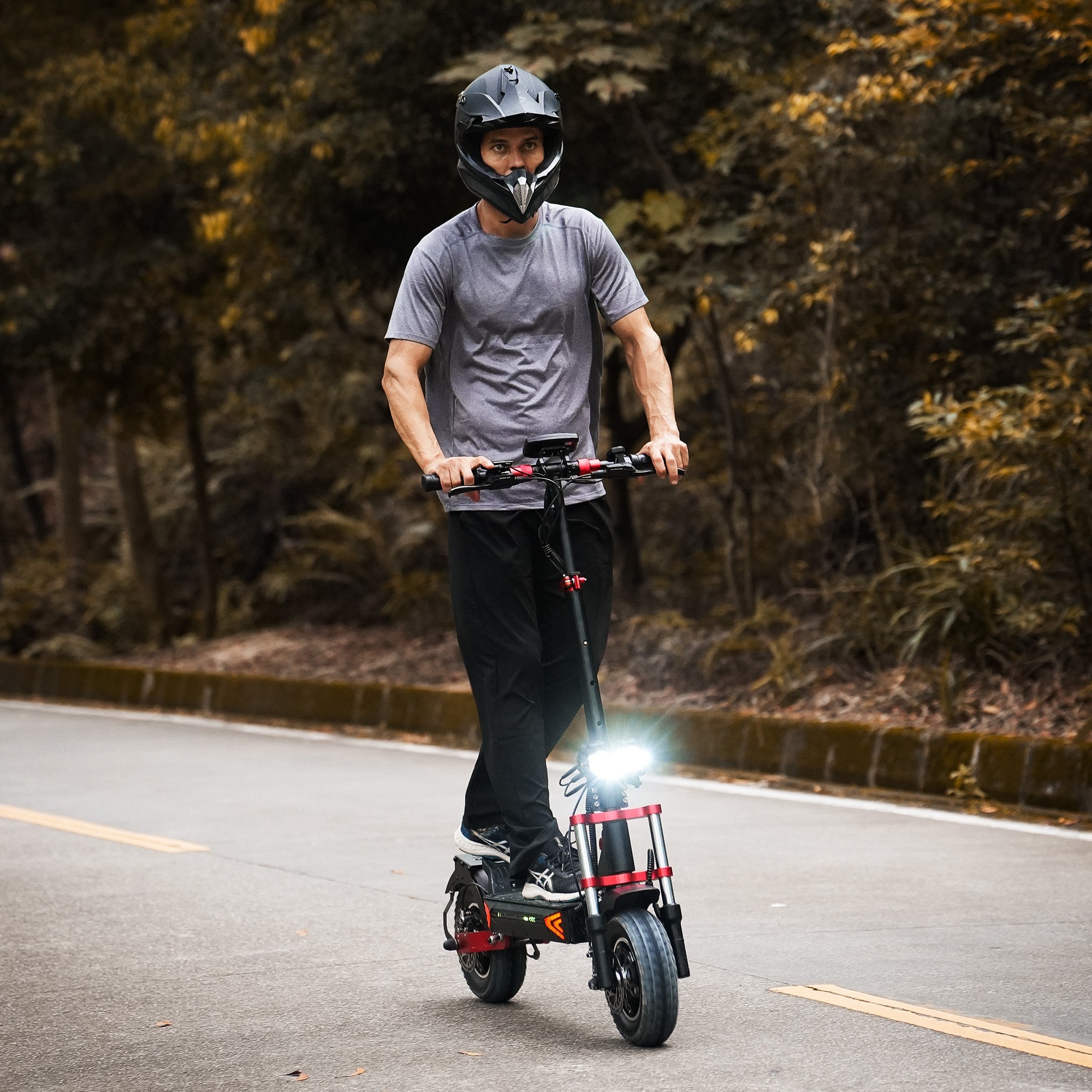 iX8 Off-Road Tires Electric Scooter for Adults 2400W Dual Motor Up to